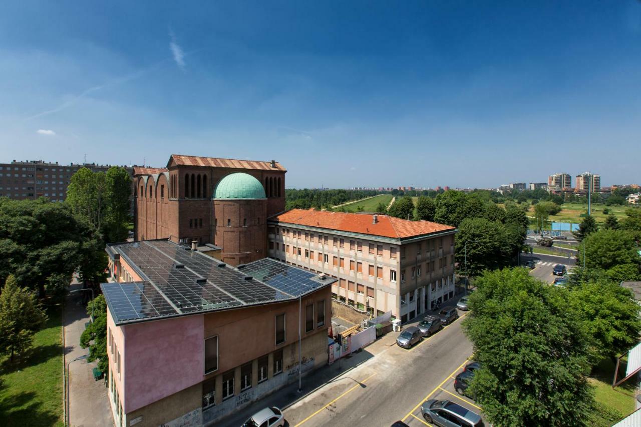 Appartamento 160 Mq Milan Exterior photo