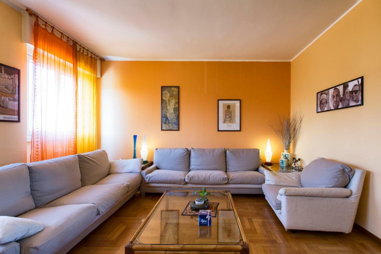 Appartamento 160 Mq Milan Exterior photo